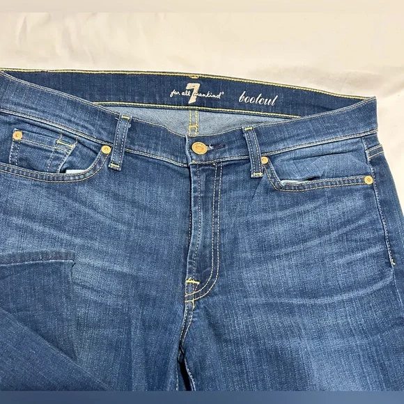 7 For All Mankind Bootcut Mid Rise Dark Wash Jeans Size 31 EUC - Picture 5 of 6
